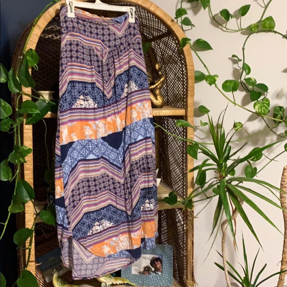 Super soft Maeve Anthropologie midi skirt